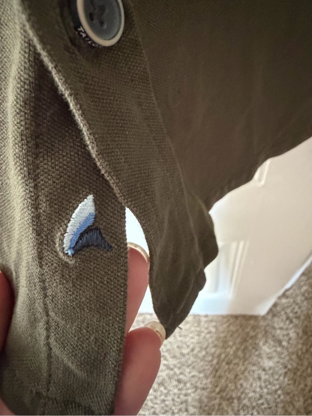 Tailor Vintage Men's Olive Button-Down Shirt - Picture 3 of 4
